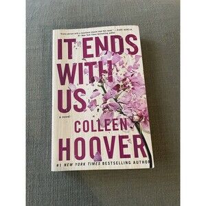 It Ends with Us by Colleen Hoover (2022, Trade Paperback)